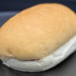 吉田パン - 2024.2 ブルーベリークリームチーズ（320円）