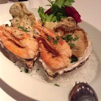 イゾラ ブル - 牡蠣と海老のフリッタ