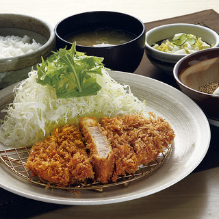 天丼・讃岐うどん・どん吉藤沢北口店>