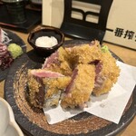 離れ情緒・朝〆旬魚・日本酒 魚魚呑 - 