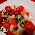 Pozzi - マツブ貝とフレッシュトマトのカルパッチョ