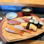 しほう田 - にぎり鮨ランチ … ¥1,300円（税込）