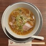 すみれ1994 - 30年前の味噌ラーメンミニ680円