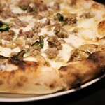 ラ・ピッコラ・ターヴォラ - 