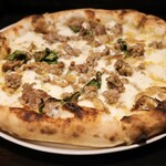 ラ・ピッコラ・ターヴォラ - 