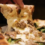 ラ・ピッコラ・ターヴォラ - 