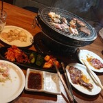 Yakiniku Horumon Kanaiya - 