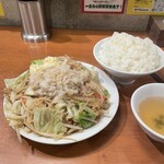 肉野菜炒め ベジ郎 - 