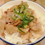 鯛塩そば 灯花 - ミニチャーシュー丼