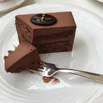 フランス菓子 パティシエ ショコラティエ イナムラショウゾウ - 