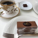 フランス菓子 パティシエ ショコラティエ イナムラショウゾウ - 