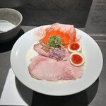 Ramen Afro Beats - 特上鶏白湯らあ麺