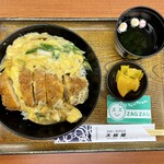 大阪屋 - カツ丼¥800外