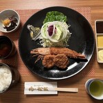 肉の松阪 - ＜ランチ人気２位＞ミックス定食