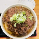 233387608 - 肉うどん　670円