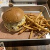 BURGER R&R MiLK - 料理写真: