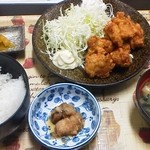 志摩 - から揚げ定食　880円