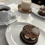 リベルテ・パティスリー・ブーランジェリー - 