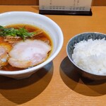 中華そば うえまち - ビューです