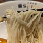 淡麗拉麺 志おん - 麺は低加水中華麺を選択(231024)