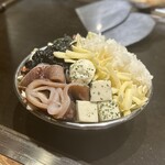 Tsukishima Monja Dashiya - イカ墨チーズリゾット