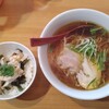 中華そば Ryo - 料理写真:鶏そば+鶏チャーシュー丼小