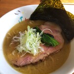 ラーメン イッケン - 2月の限定麺豚骨醤油、ドライガーリック付き1000円税込