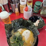 豚骨醤油ラーメン 王道家 - 