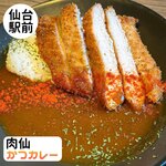 Koshitsu Izakaya Nikuwashoku Nikusen - 日替りカツカレー　Instagram@eiyasu77