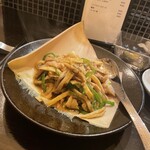 創作中華バル ARU - 生の筍の青椒肉絲