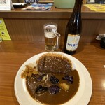 カレーショップMASARA - カツカレーにナスをトッピング。