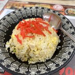 ラーメンとんとん - 炒飯は半額で￥290