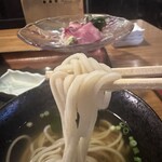 三代目木村屋 - こういう細麺は大阪ではあまり見ない