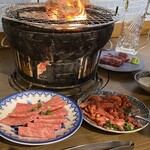 Jimbou Yakiniku Ryouriten - 