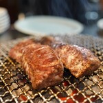 炭火焼肉ホルモンさわいし - 