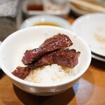 炭火焼肉ホルモンさわいし - 