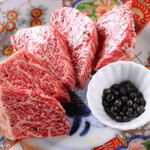 炭火焼肉 福わらひ - 料理写真: