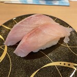 回転寿司 花いちもんめ - 料理写真:カンパチ