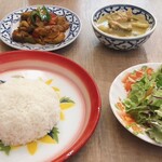 タイ屋台酒場ガムランディー KITTE博多店 - 