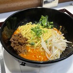 赤坂 四川飯店 - 汁なし坦々麺