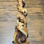 Pan No Tora - マカダミアナッツとチョコのフランスパン