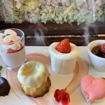 コージーガーデン カフェ アザレア - 