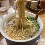 えぞっ子 - 縮れ麺 食感良し！