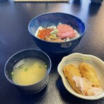 寿司割烹　海老寿司 - ミックス丼