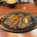 Onaka Ippai - ハンバーグステーキ