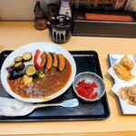天成 - 野菜カレーと天ぷら