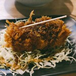 三田魚介センター - ★★★★牡蠣クリームコロッケ 420円 牡蠣はどこにも見つからなかったが外カリカリ、中クリーミーで美味しかった！