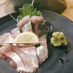 三田魚介センター - ★★★★にしんの刺身 420円 生ニシンなんて初めて食べたけどねっとり脂が乗っててめちゃくちゃ旨い！お前今まで何処に隠れてた？
