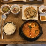 炭火焼肉・韓国料理 KollaBo - 