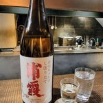 Sumiyaki Seriu - 浦霞しぼりたて特別純米生酒、酒米はササニシキ、60%精米、宮城県